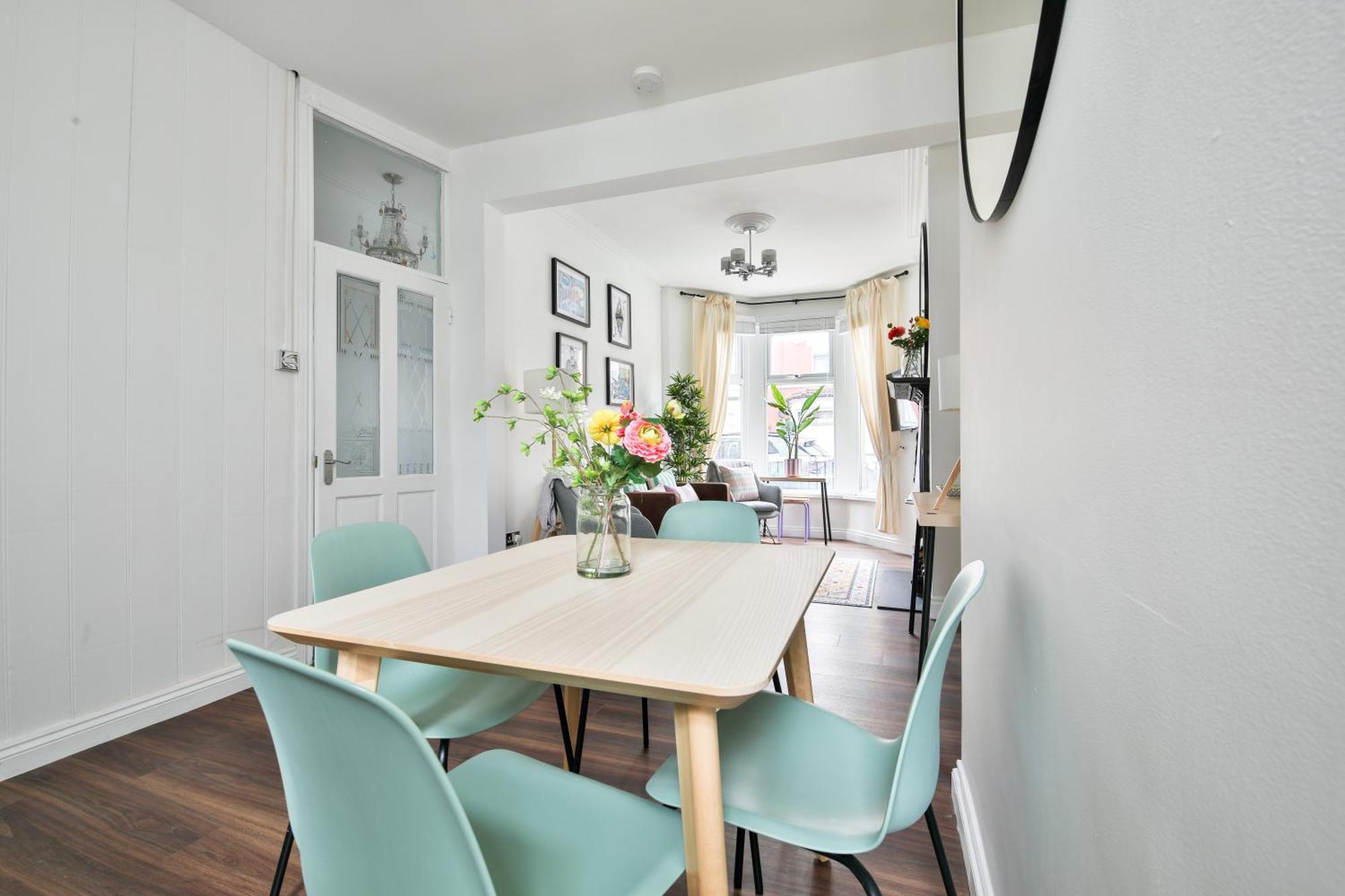 Fresh Cardiff Bay 2 Bedroom House- 3 Tv'S Extérieur photo