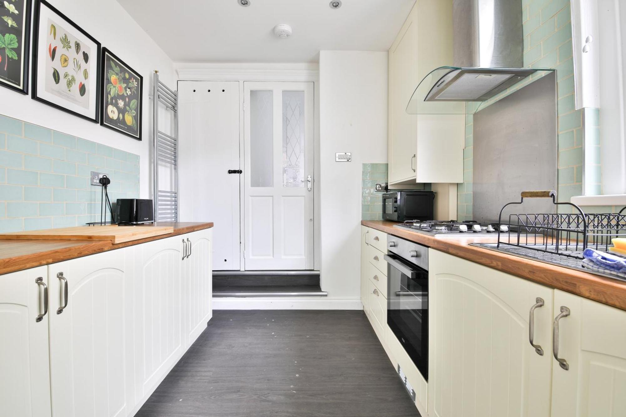 Fresh Cardiff Bay 2 Bedroom House- 3 Tv'S Extérieur photo